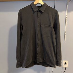 Men’s Lululemon Commission Long-Sleve Shirt Size medium